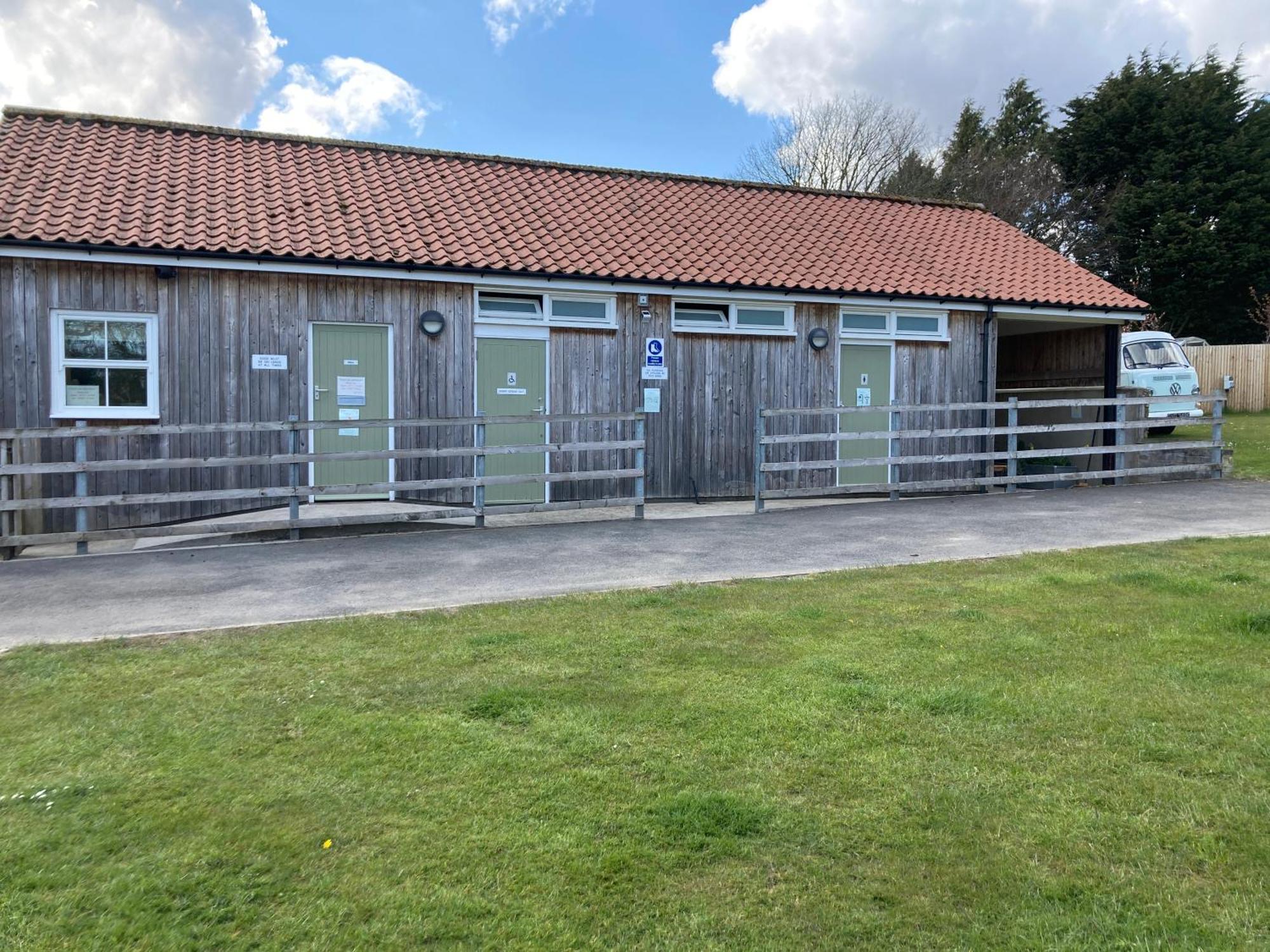 Hotel Bank Top Camping-North York Moors With Pitches For Caravans, Camper Vans And Tents Pickering Exterior foto