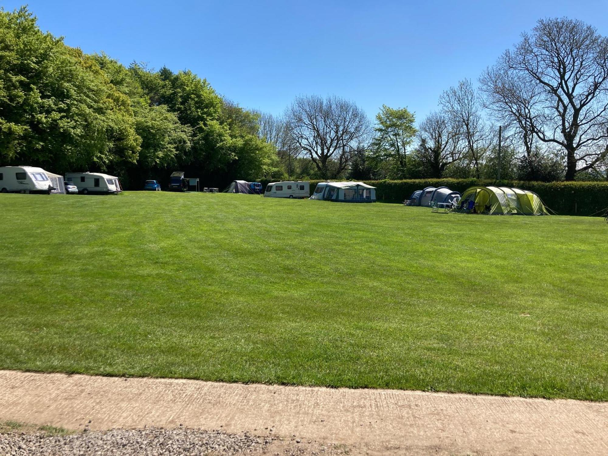 Hotel Bank Top Camping-North York Moors With Pitches For Caravans, Camper Vans And Tents Pickering Exterior foto